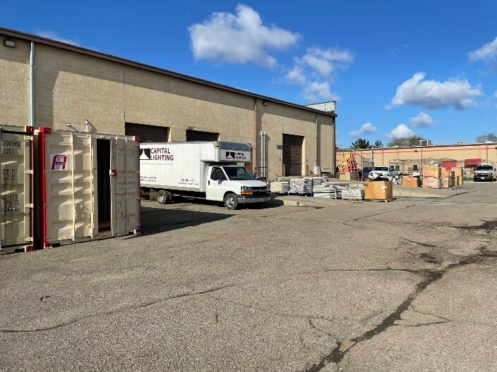 More Photos Of 1288 Research Rd, Gahanna Manufacturing For Sale