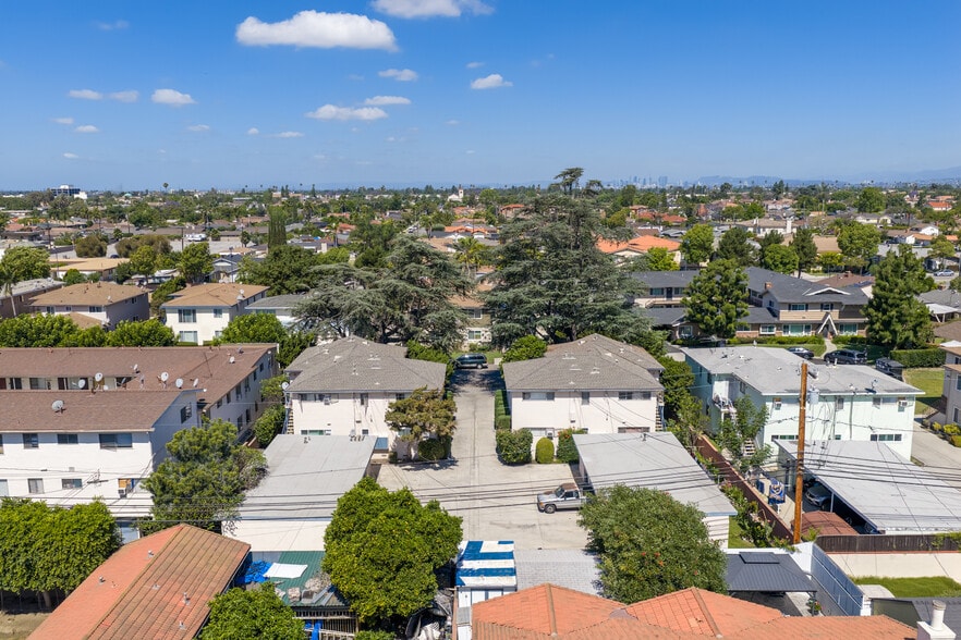 More Photos Of 10516-10522 Arrington Ave, Downey Apartments For Sale