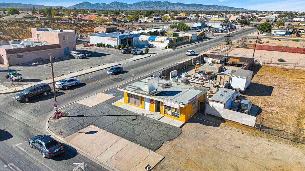 More Photos Of 9464 Hesperia Rd, Hesperia Freestanding For Sale