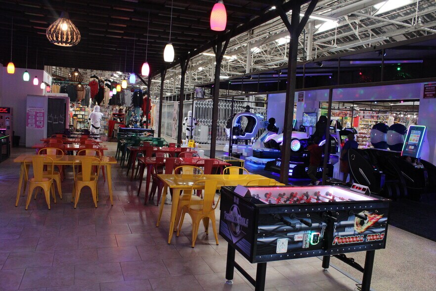 More Photos Of 1933 E Gage Ave, Los Angeles Restaurant For Lease