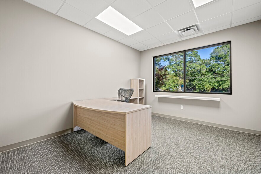 More Photos Of 2990 Brantley rd, Kannapolis Warehouse For Sale