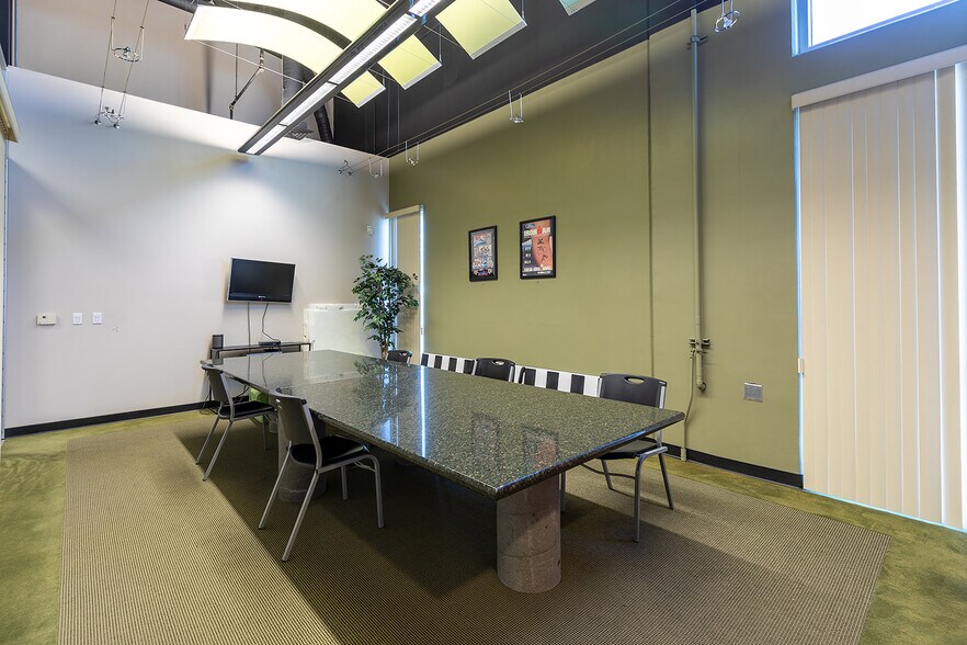 More Photos Of 1455 W Park Ave, Redlands Research And Development For Lease