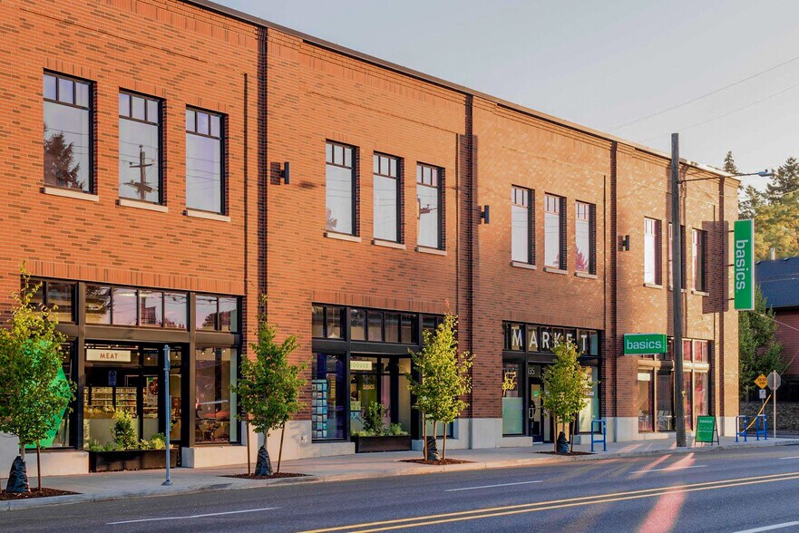 More Photos Of 5035 NE Sandy Blvd, Portland Storefront Retail Office For Lease
