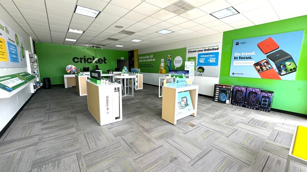 More Photos Of 4774 Mahoning Ave, Youngstown Storefront For Sale