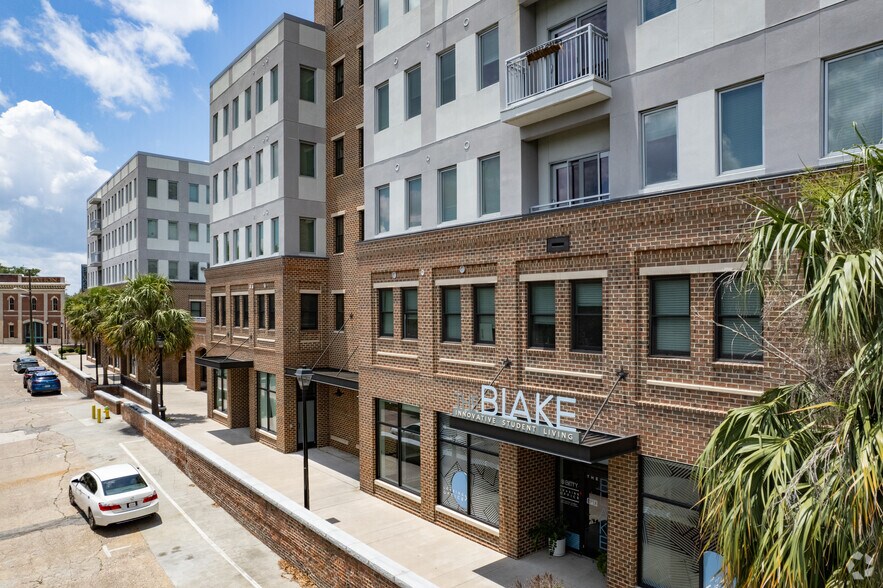 More Photos Of 540 Selma St, Savannah Apartments For Lease