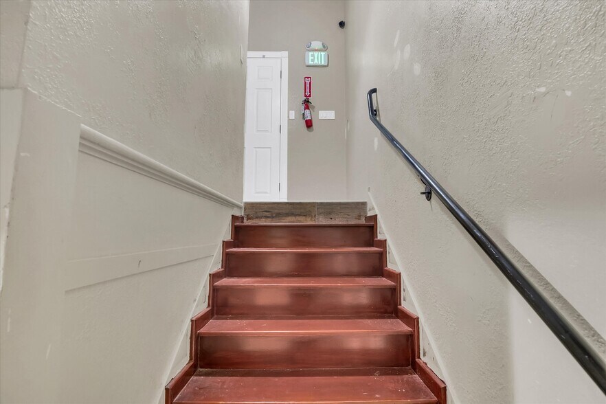 More Photos Of , Sacramento General Retail For Sale