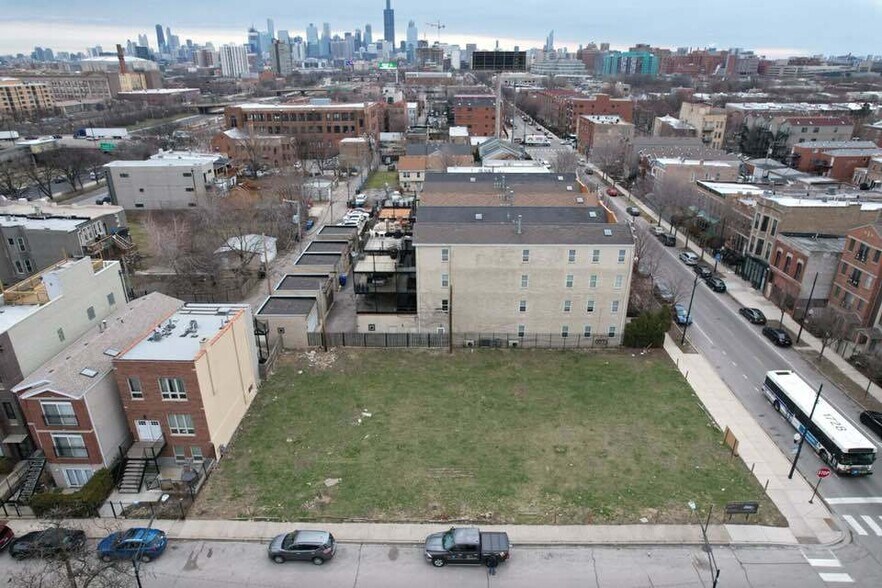 More Photos Of 2452 W Harrison St, Chicago Land For Sale
