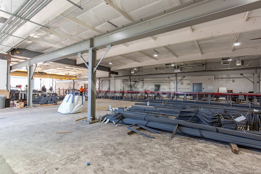 More Photos Of 3020 S Valley View Blvd, Las Vegas Warehouse For Sale