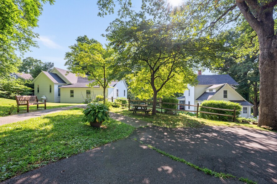 More Photos Of 38 Portland Ave, Redding Religious Facility For Sale