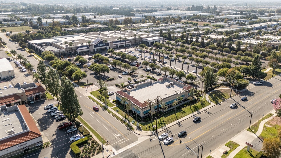 More Photos Of 1715 W Redlands Blvd, Redlands Storefront Retail Office For Lease