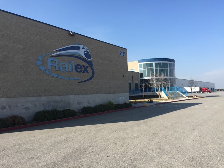 More Photos Of 2121 Browning Rd, Delano Refrigeration Cold Storage For Lease