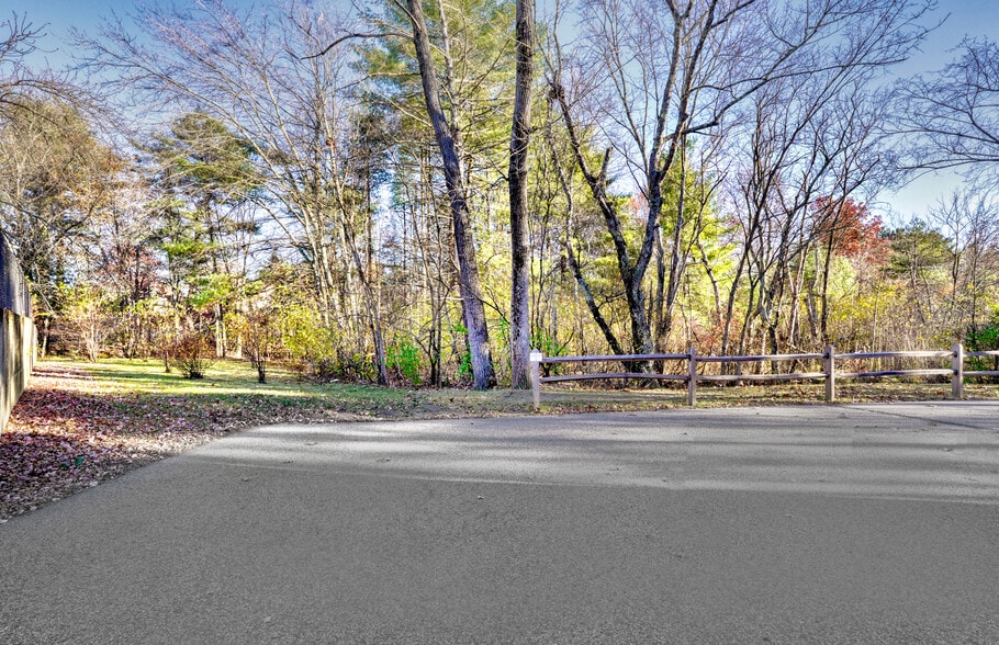 More Photos Of 1342 Main St, Walpole Medical For Sale