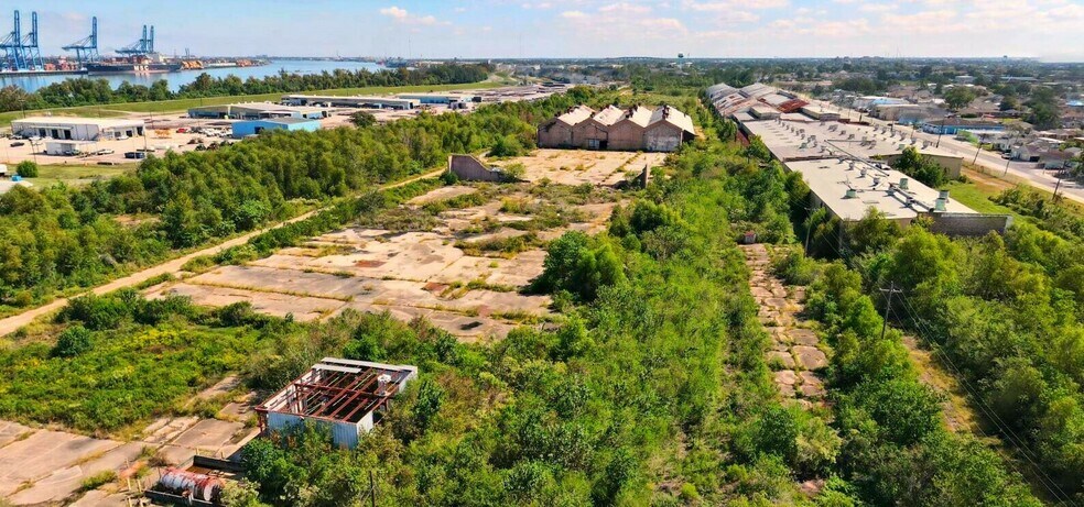 More Photos Of 7500 4th St, Marrero Distribution For Lease