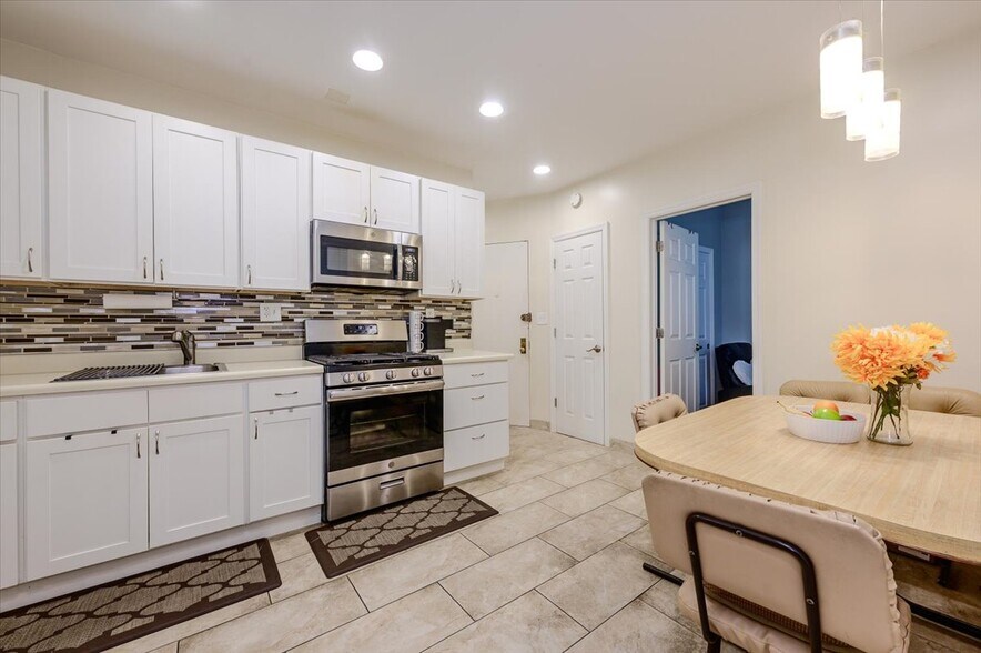 More Photos Of 3548 Bronx Blvd, Bronx Apartments For Sale