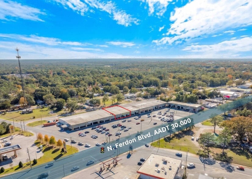 Primary Photo Of 751 N Ferdon Blvd, Crestview Freestanding For Lease