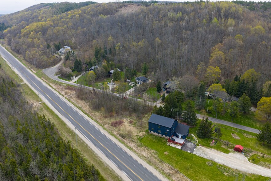 More Photos Of 121 Old Highway 26, Meaford General Retail For Sale