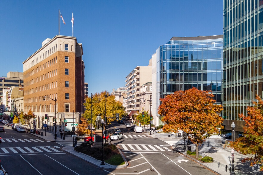 More Photos Of 1325-1327 18th St NW, Washington Office For Sale