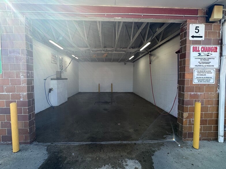 More Photos Of 3220 33rd Rd, New Brighton Carwash For Sale