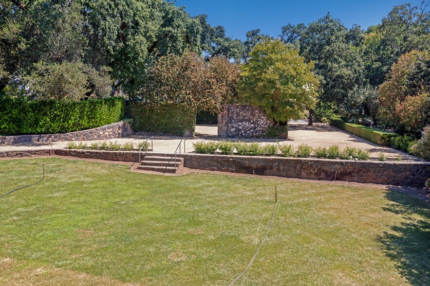 More Photos Of 125 Cristo Ln, Santa Rosa Specialty For Sale