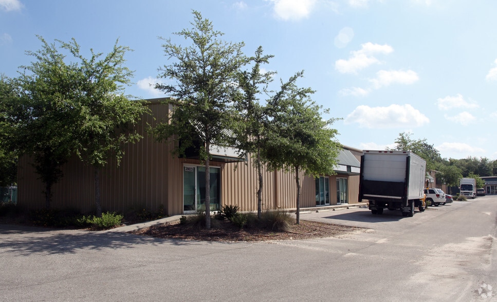 More Photos Of 39019-39039 County Road 54, Zephyrhills Warehouse For Lease