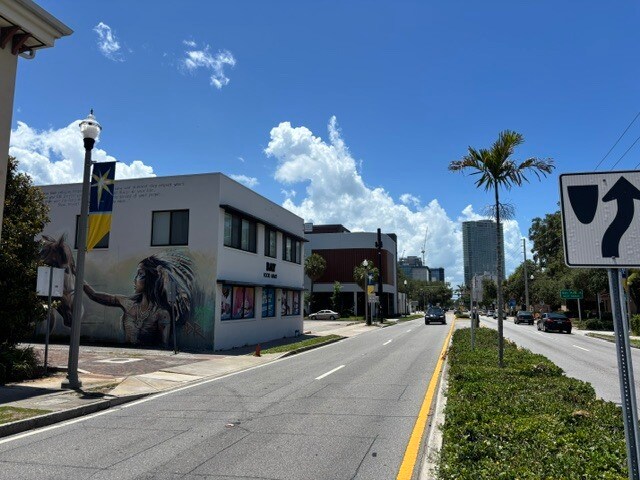 More Photos Of 343 6th Ave N, Saint Petersburg Storefront Retail Office For Sale