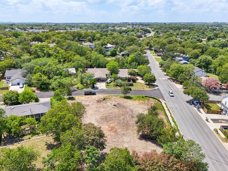 More Photos Of 3101 Northeast Dr, Austin Land For Sale