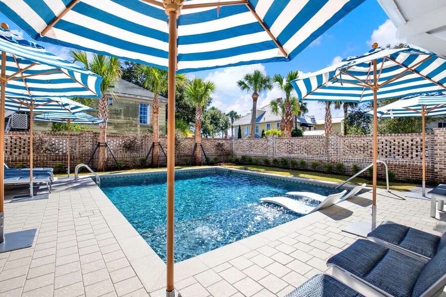 More Photos Of 104 17th pl, Tybee Island Multifamily For Sale