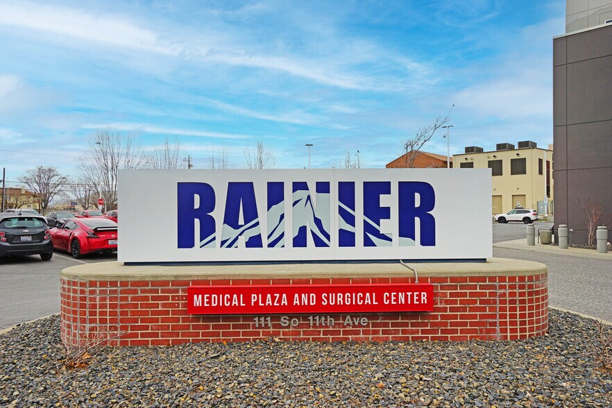 More Photos Of 1005 W Walnut St, Yakima Medical For Lease