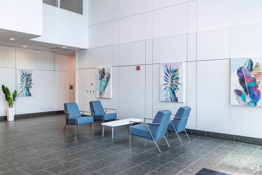 More Photos Of 900 Broken Sound Pky NW, Boca Raton Office For Lease