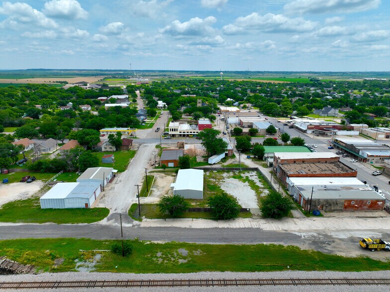 More Photos Of 118 Monroe St., Itasca Office For Lease