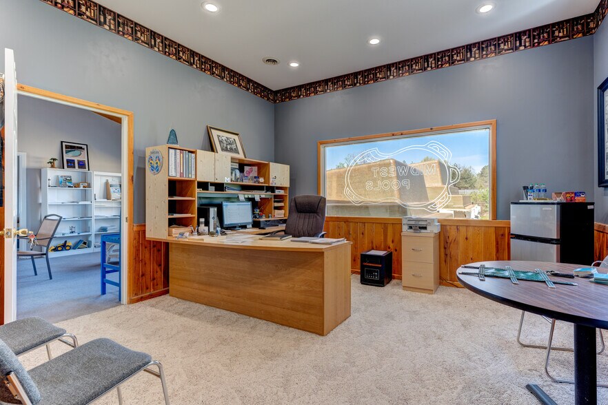 More Photos Of 3090 W Cook Rd, Grand Blanc Showroom For Sale