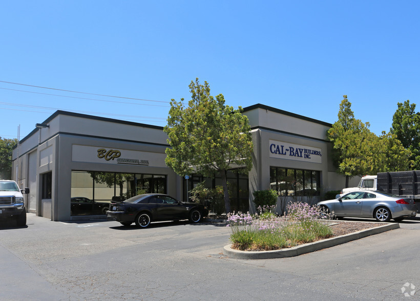 Primary Photo Of 1069 Serpentine Ln, Pleasanton Manufacturing For Lease