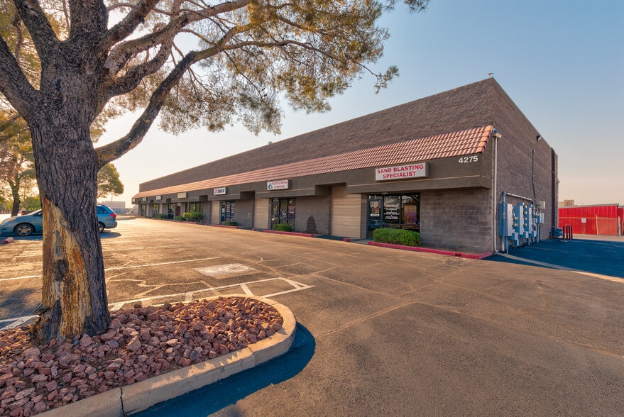 More Photos Of 4275 W Bell Dr, Las Vegas Light Manufacturing For Lease