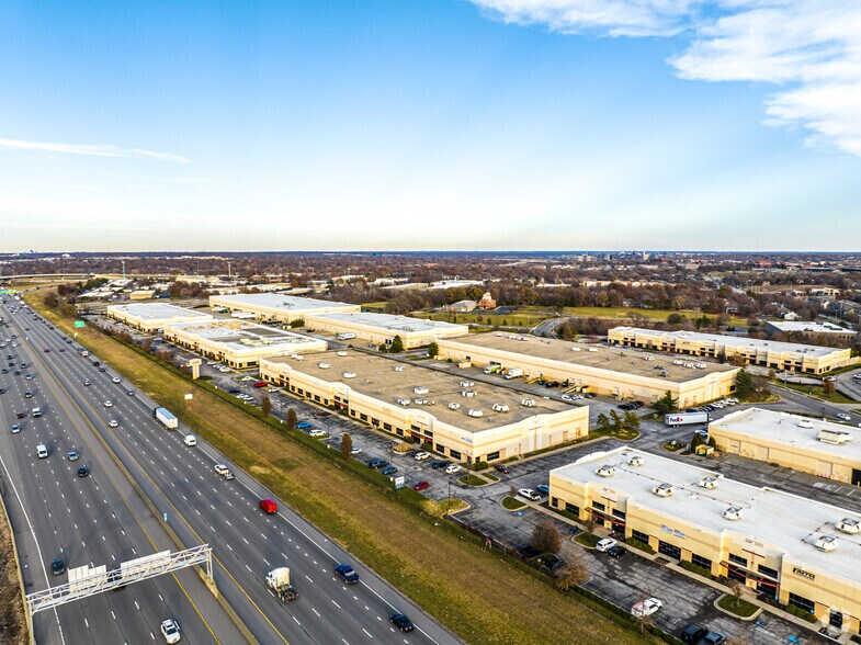 More Photos Of 11036-11068 Strang Line Rd, Lenexa Light Manufacturing For Lease