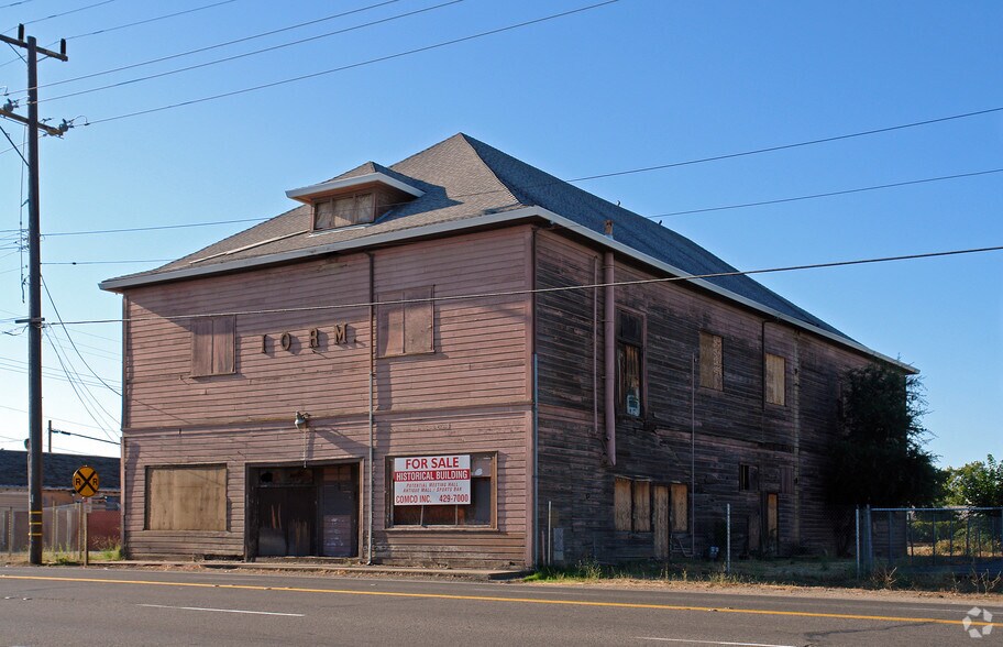 More Photos Of 8330 Florin Rd, Sacramento Specialty For Sale