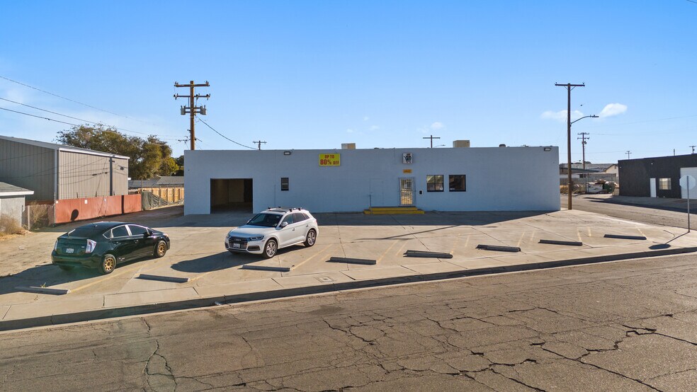 More Photos Of 44632 Trevor Ave, Lancaster Light Manufacturing For Sale