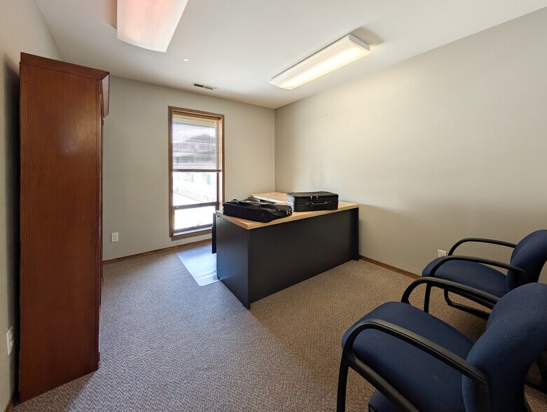 More Photos Of 11 E 200 N, Orem Office For Sale