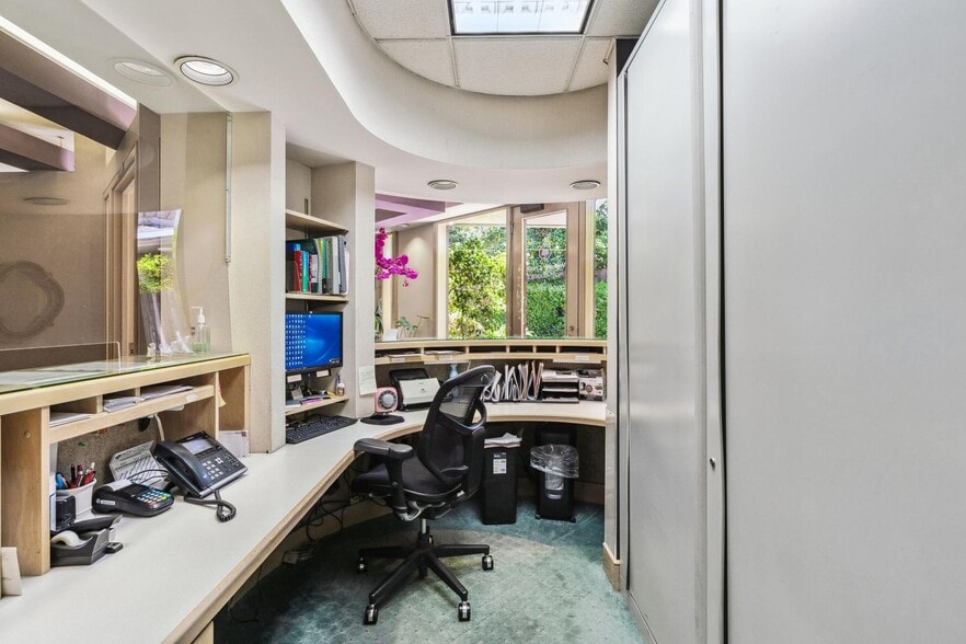 More Photos Of 1802 San Miguel Dr, Walnut Creek Medical For Sale