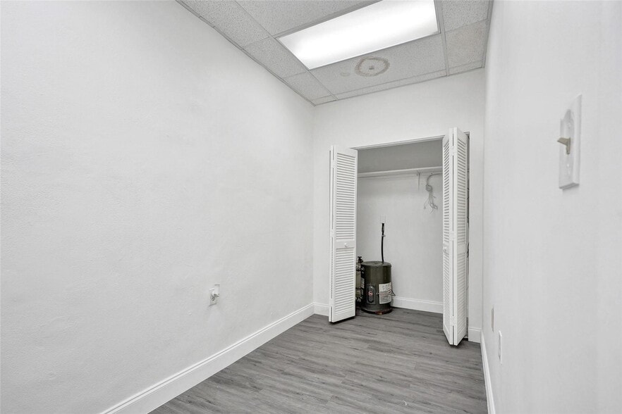 More Photos Of 201-211 E Hallandale Beach Blvd, Hallandale Beach Medical For Lease