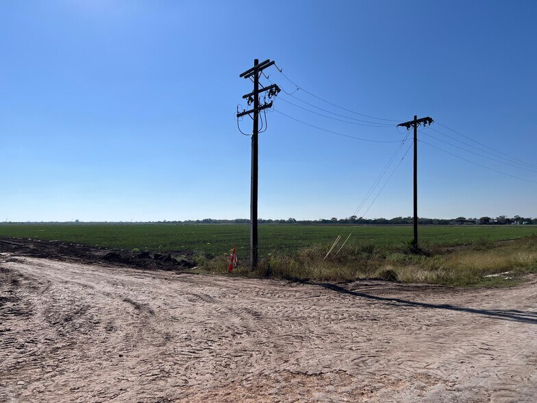 More Photos Of 271.62 Acs on West side of Pharr Intl. Bridge, Pharr Land For Sale