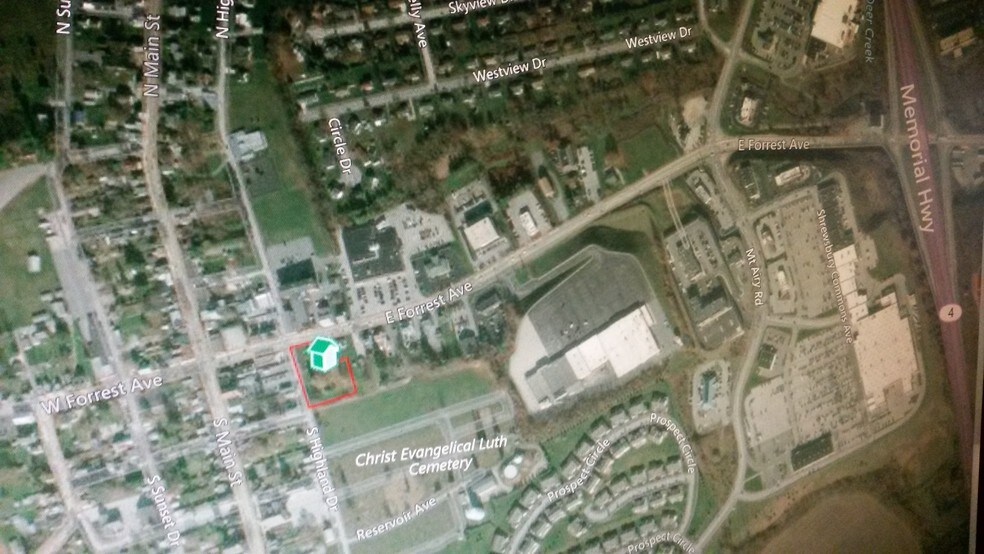 More Photos Of 36 E Forrest Ave, Shrewsbury Land For Lease