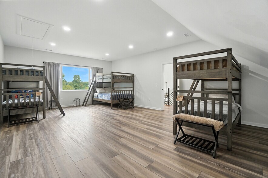 More Photos Of , Marshville Unknown For Sale