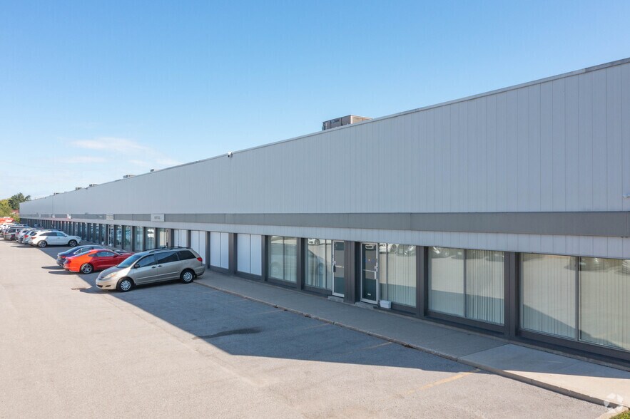 More Photos Of 220 Viceroy Rd, Vaughan Warehouse For Lease