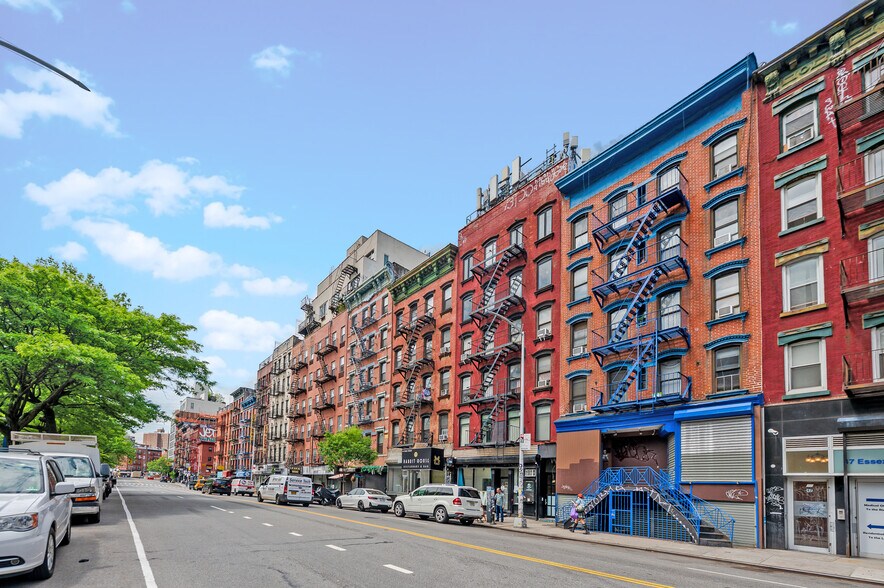 More Photos Of 45 Essex St, New York Apartments For Sale