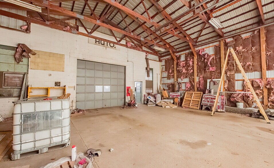 More Photos Of 680 Oak St, Bloomsburg Warehouse For Sale