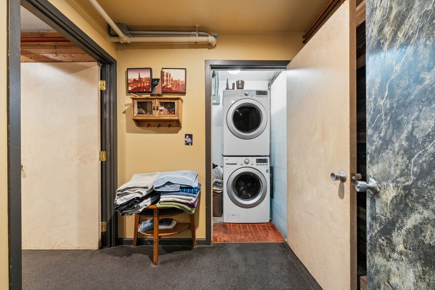 More Photos Of 825-829 27th Ave, Oakland Manufacturing For Sale