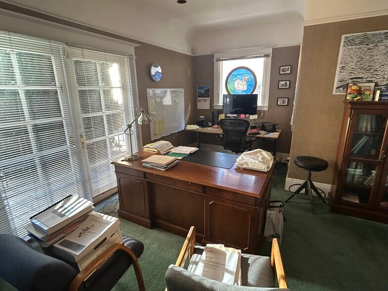 More Photos Of 1410 Jackson St, Oakland Office For Sale