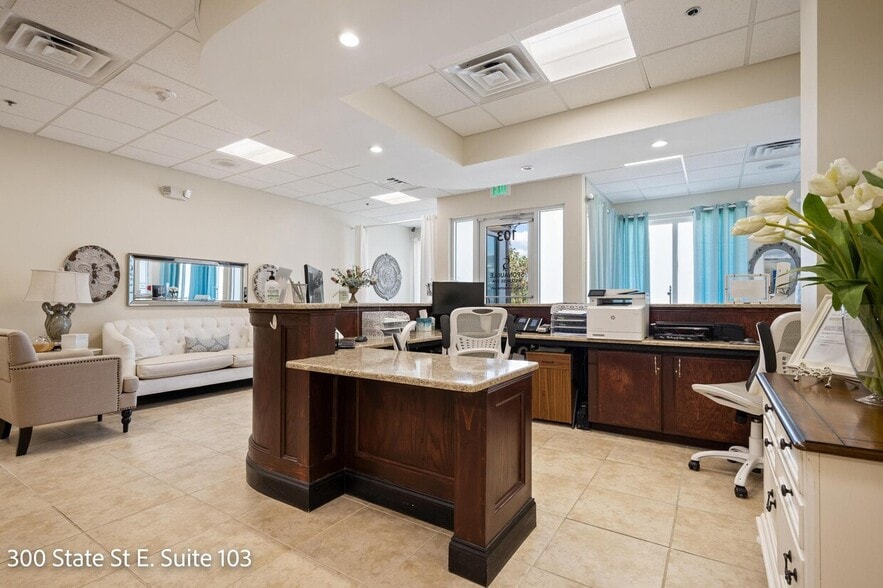 More Photos Of 300 State St E, Oldsmar Office For Lease