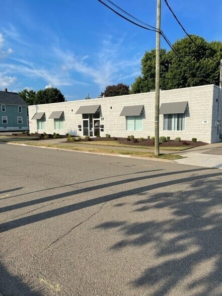 More Photos Of 29 Adams Ave, Endicott Office For Sale