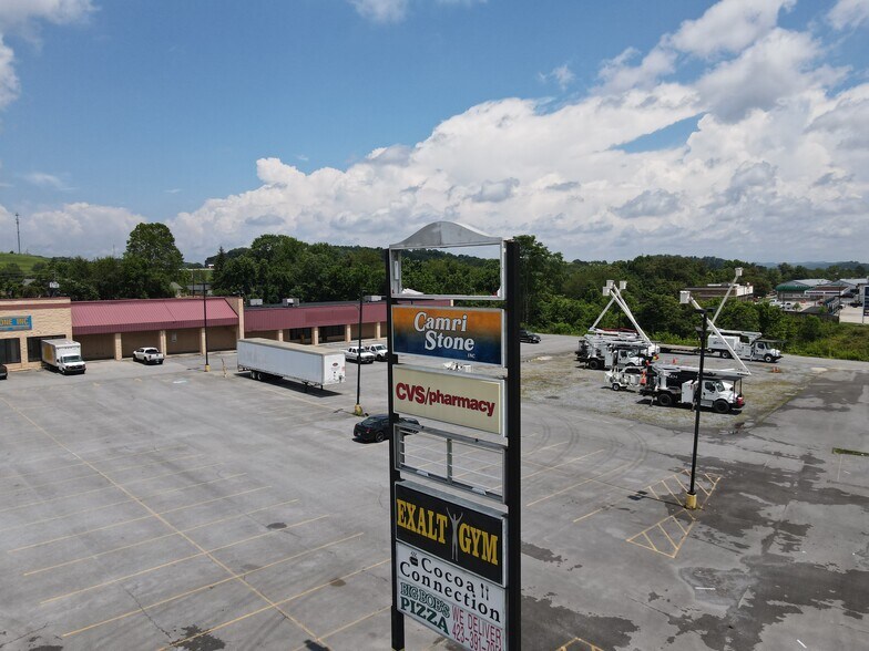 More Photos Of 5674 Highway 11 E, Piney Flats Unknown For Lease